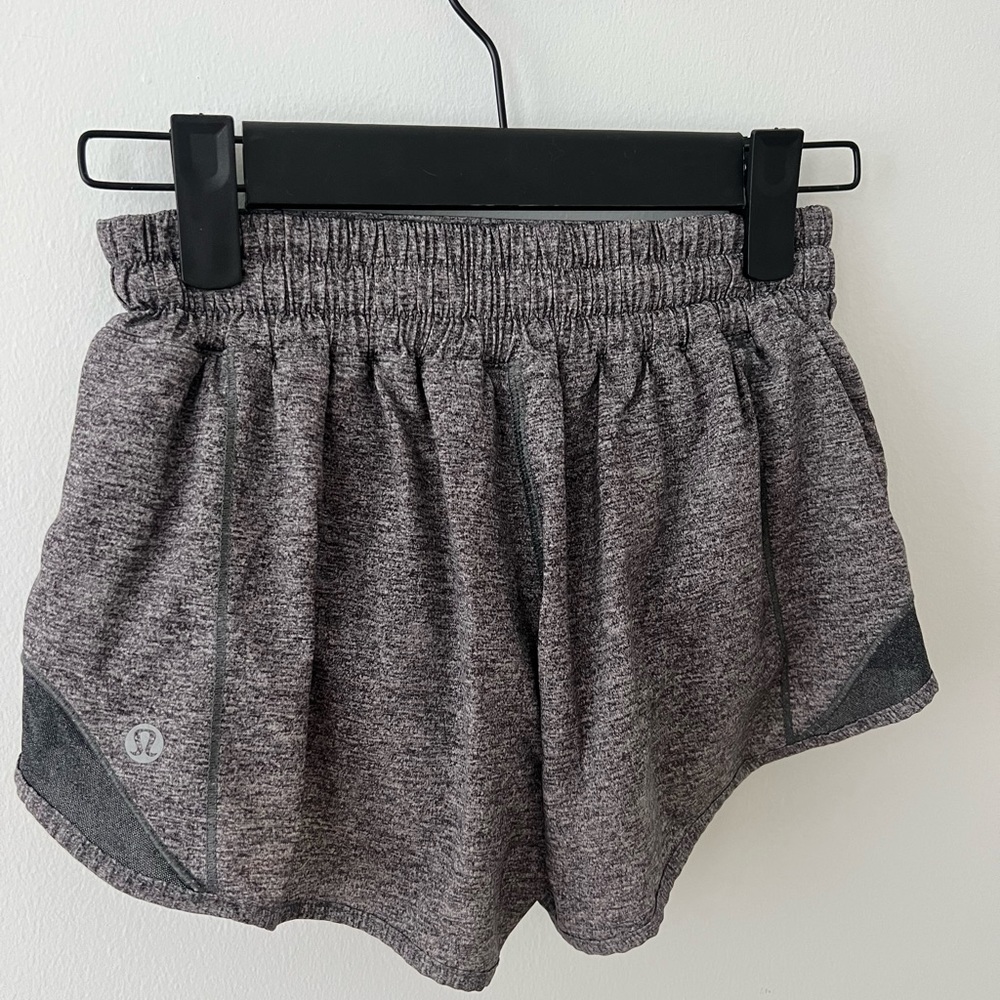 Lululemon heathered grey hotty hot shorts